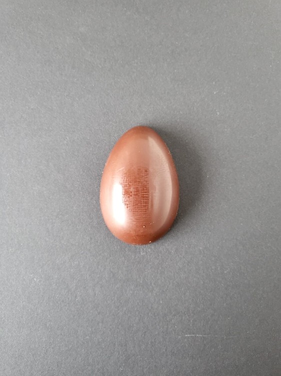 Wielka misiowa pisanka - wielkanocne jajko z mlecznej czekolady 83g